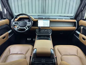 Land Rover Defender 2023