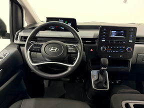 Hyundai Staria 2025