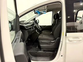 Hyundai Staria 2025