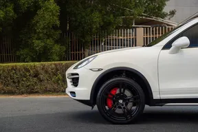 Porsche Cayenne Turbo 2011