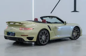 Porsche 911 Turbo 2015