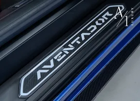 Lamborghini Aventador 2014