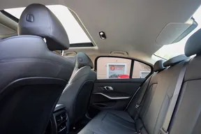 BMW 3 Series 320 2020