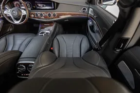 Mercedes-Benz S-Class 560 2019