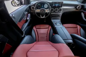 Mercedes-Benz GLC 300 2023