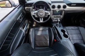 Ford Mustang 2021
