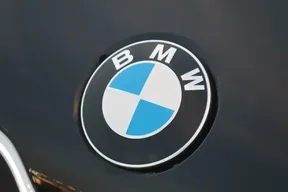 BMW 7 Series 735 2025