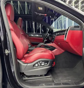 Porsche Cayenne GTS Coupé 2021