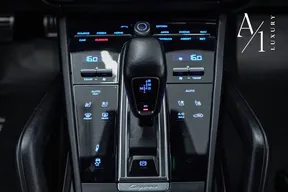 Porsche Cayenne GTS 2021