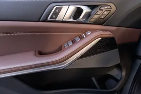BMW X7 40 2025