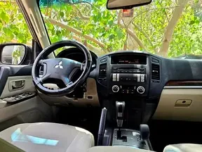 Mitsubishi Pajero / Shogun / Montero 2014