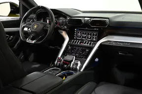 Lamborghini Urus 2022