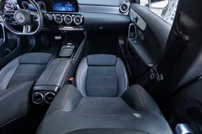 Mercedes-Benz A-Class 200 2023