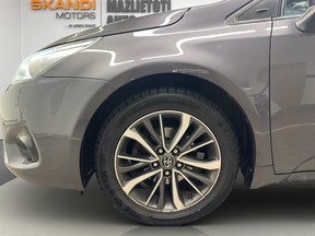 Toyota Avensis 2016