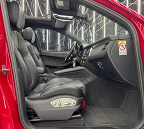Porsche Macan 2021