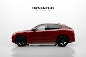 Alfa Romeo Stelvio 2023
