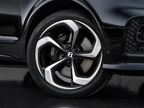 Bentley Bentayga 2022