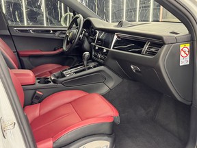 Porsche Macan S 2024