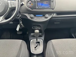 Toyota Yaris 2015