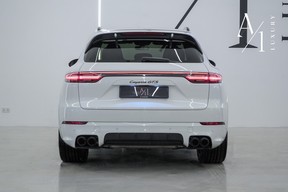 Porsche Cayenne GTS 2021