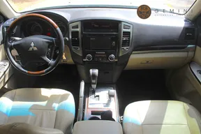 Mitsubishi Pajero / Shogun / Montero 2020