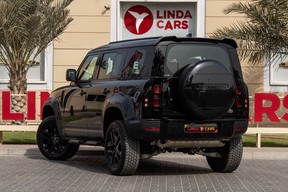 Land Rover Defender 110 2023