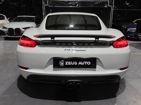 Porsche Cayman 718 2020