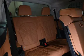 BMW X7 40 2025