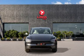 Tesla Model Y Long Range 2025