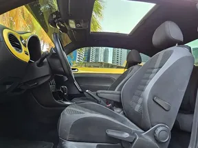 Volkswagen Beetle 2016