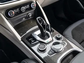 Alfa Romeo Stelvio 2020