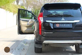 Mitsubishi Pajero Sport / Montero Sport / Shogun Sport 2019