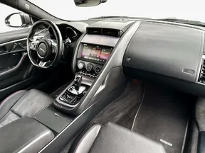 Jaguar F-Type R 2020