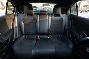 Mercedes-Benz A-Class 200 2021