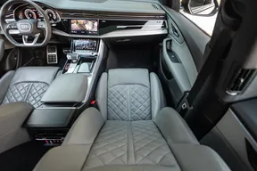 Audi Q8 2025
