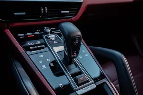 Porsche Cayenne 2023