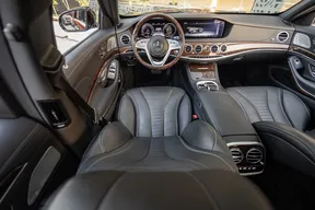 Mercedes-Benz S-Class 560 2019