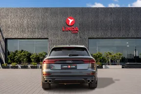 Audi SQ8 2023