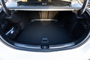 Mercedes-Benz C-Class 200 2025