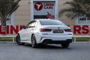 BMW 3 Series 320 2020