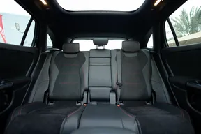 Mercedes-Benz GLA 200 2023