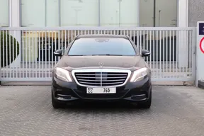 Mercedes-Benz S-Class 550 2015