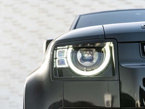 Land Rover Defender 110 2024