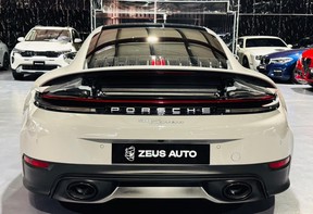 Porsche 911 Carrera 2025