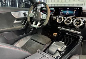 Mercedes-Benz CLA 35 AMG 2021
