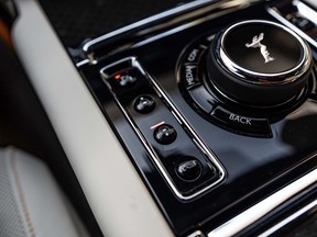 Rolls-Royce Cullinan Black Badge 2023