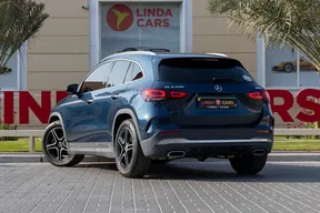 Mercedes-Benz GLA 200 2021