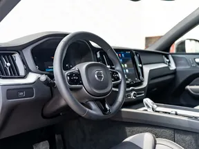 Volvo XC60 2024