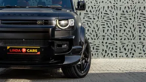 Land Rover Defender 110 2023