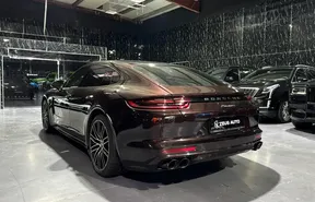 Porsche Panamera 4 2018